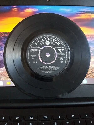 COUNTRY GUITAR RCA VICTOR HANK SNOW, HANK LOCKLIN, JIM REEVES EP - Image 1 of 4