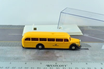 Autobús Brekina Mercedes Benz O5000 Deutsche Post 1:87 (HO6804) Foto 1 de 3