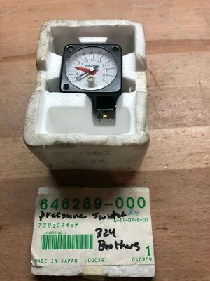 NEW Koganei pressure sensor 646289-000---FREE SHIPPING - Image 1 of 2