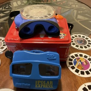 π 3D VIEW-MASTER Classic With 15 Reels & Case, Dora The Explorer, The Wiggles - Picture 1 of 17