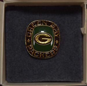 NFL Ring Top Green Bay Packers Pro Team Tie Tack Pin Gold Colored NOS