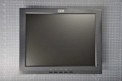 IBM T115 4942-15U 15" LCD Monitor Grade C 40K5317 - Image 1 of 3