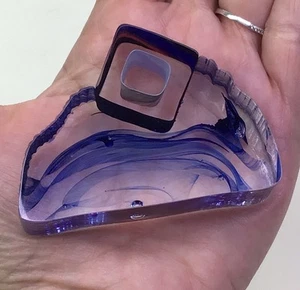 Kosta Boda IN THE STONE by Bertil Vallien Mini Art Glass Sculpture Suncatcher - Picture 1 of 7