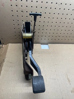 1992 - 96 福特 F-150 F 系列野马紧急制动 E-Brake Rachet 组件 原始设备制造商 — 第 1/4 张图片