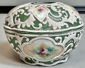 Antique Nippon Moriage Hand Painted Vanity Jar Covered Porcelain 3" x 4" - Picture 1 of 7