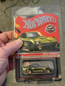 2025 HOT WHEELS REDLINE CLUB CUSTOM 77 DATSUN 240Z! NEW! IN PROTECTOR & IN HAND! - Picture 1 of 14