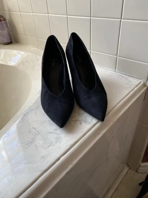 Tacones de gamuza Michael Kors Foto 1 de 4