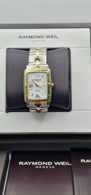 Relógio masculino Raymond Weil Parsifal estilo tanque com moldura de ouro 18 quilates. Caixa e papéis. - Imagem 1 de 4