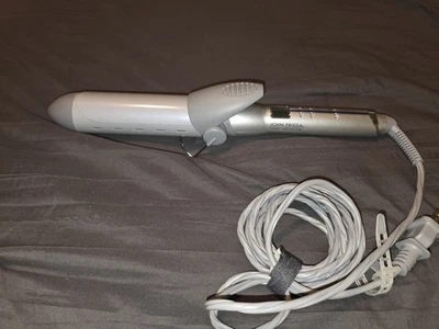 Rizador de pelo John Frieda 1,25". ¡Bonito!  Foto 1 de 4