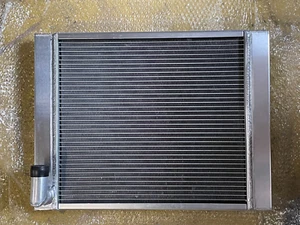 213826 Reliant Scimitar GTE SE6, SE6A Aluminium Radiator. - Picture 1 of 1