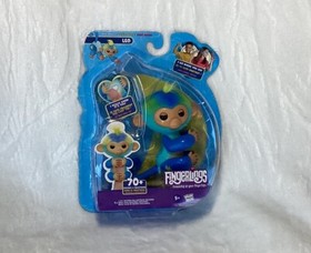Fingerlings Interactive Toy Baby Monkey Leo 70+ Sounds & Reactions Blue/Green