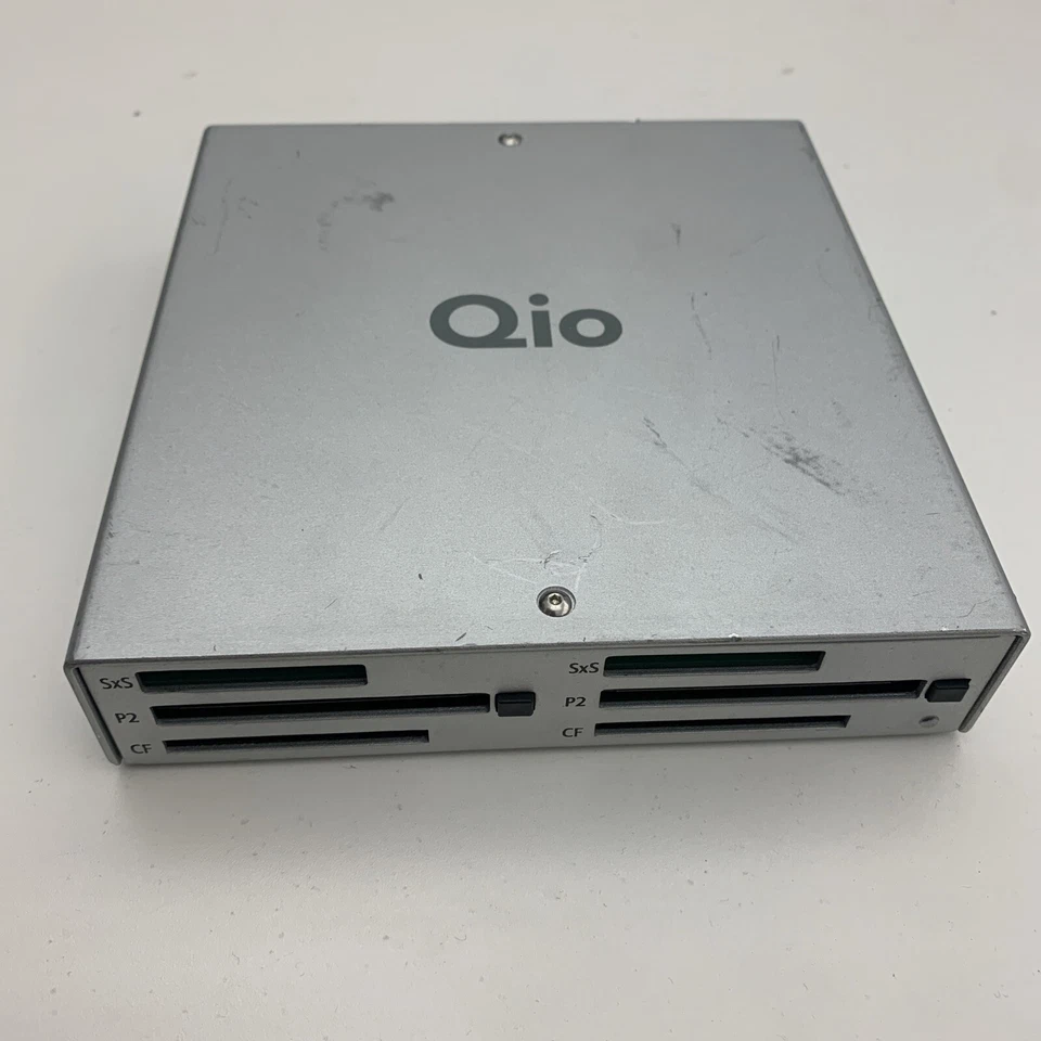 Sonnet QIO PCIe Professional Universal Memory Card Media Reader - Image 1 of 4