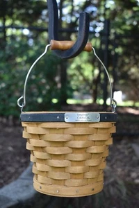 Longaberger Collector's 2004 Edition Gathering Basket SIGNED BY MARY LONGABERGER - Picture 1 of 8