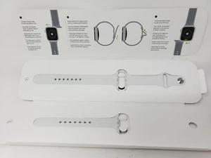 Apple Watch Band White Sport Band Series Comes with S/M to M/L -New   - Picture 1 of 8