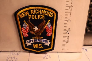 police patch  NEW RICHMOND POLICE WISCONSIN - Picture 1 of 1