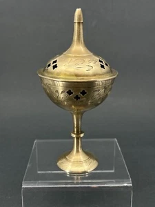 Vintage Brass Reticulated & Etched Incense Burner Pedestal Incense Burner India - Picture 1 of 24