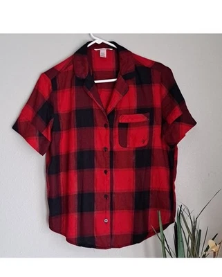 VICTORIA'S SECRET Women's Red & Black Buffalo Print Pajama Top - Size Medium - Image 1 of 2