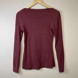 Serra Top Womens Size 8 Maroon Merino Collection Long Sleeve Fitted Warmth Cosy - Picture 1 of 11