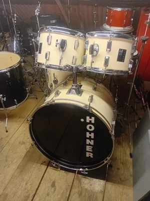 Hohner LE Lite 5 Piece Starter Drum Kit With Hi Hat Snare - Image 1 of 4