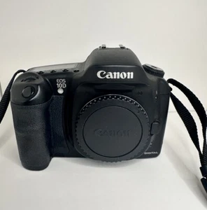 Canon EOS 10D 6.3MP Digital SLR Camera Body w/Charger 2 Batteries,Strap, SD Card - Picture 1 of 11