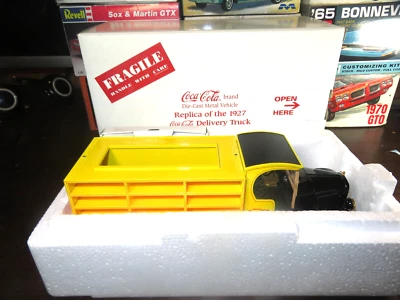 Danbury Mint 1927 年可口可乐送货卡车 1/24 — 第 1/4 张图片