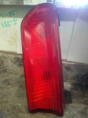 Dodge Challenger 2008-2014 luz trasera carcasa de pasajero derecha derecha con arnés OEM Foto 1 de 4