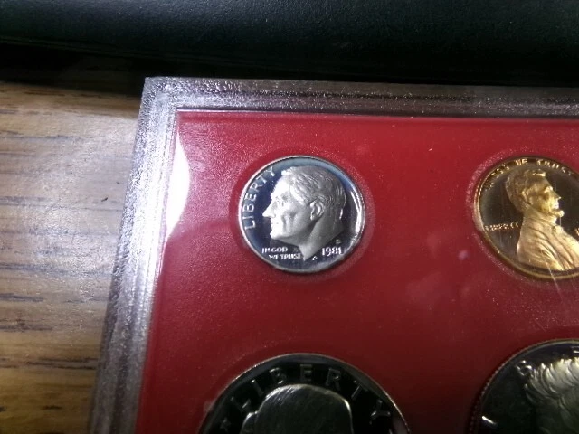 1981 S CLAD Proof Roosevelt Dime US Mint FROM PROOF SET - Image 1 of 1