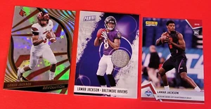 LAMAR JACKSON Rookie WORN JERSEY MATERIAL CARD + 2018 INSTANT RC CARD #1/467+REV - Picture 1 of 8