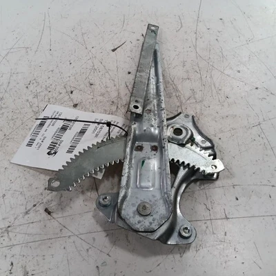 乘客右后窗调节器轨道适用于 12 - 19 日产 Versa — 第 1/4 张图片