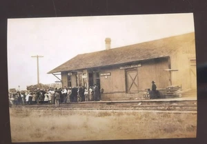 REAL PHOTO GARDEN CITY MISSOURI RAILROAD DEPOT TRAIN STATION POSTCARD COPY - Picture 1 of 1