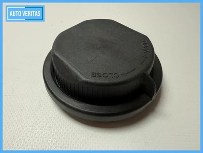 Original Alfa Romeo 156 Fiat cap lid headlight light C1137 - Image 1 of 4