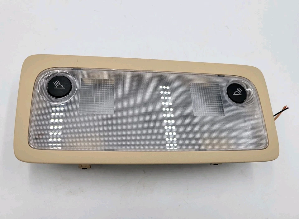 Lâmpada traseira 2014-2016 Lexus IS250 IS350 cúpula teto mapa fabricante de equipamento original - Imagem 1 de 4