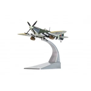 Corgi Supermarine Spitfire Mk.IX mit Cdr. J.E. Johnson ~ AA29101 - Bild 1 von 4