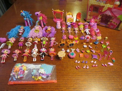 Lalaloopsy Minis Doll Lot w/ Carrying Case Ponies, Furniture, Clothing, Shoes ++ Cover