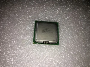 Processore SL7TW Intel Celeron D 336 2.80GHz 533MHz FSB 256KB L2 Socket LGA775 - Foto 1 di 1
