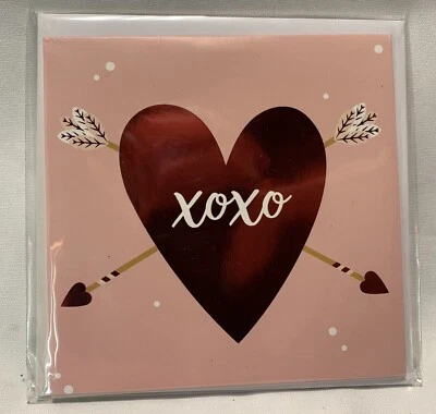 Up With Paper 3D Treasures POP-UP GREETING CARD, Classic Heart - Image 1 of 2