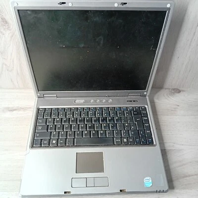 ADVENT 7087 LAPTOP - NOT TESTED FOR SPARES OR REPAIRS FOR PARTS - V.RARE - Image 1 of 4