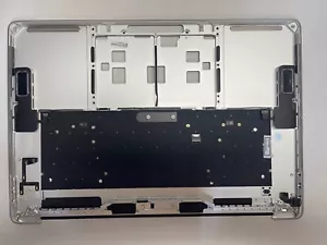 661-07955 German Apple Top Case MacBook Pro 15-inch Mid 2017 MPTU2LL/A - Picture 1 of 2