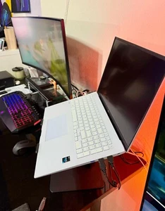LG gram 17 Weiß Notebook - Ultra Light - 17Z90Q-G.AA77Gl - Laptop - Windows - Bild 1 von 9
