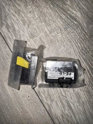 2 X RGB SCART Plug Male to 3 RCA Female A/V Adaptor Converter for TV DVD VCRs - Image 1 of 4