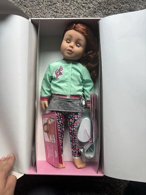 "Muñeca de moda Adora Amazing Girls 18"", cuerpo suave abrazable | Elegante Playmate Sam" Foto 1 de 4