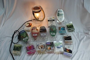 Wax Melt Warmer with Melts lot (many are Yankee Candle) - Picture 1 of 13