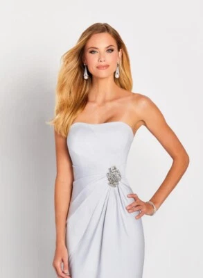 VESTIDO LONGO PRATA CAMERON BLAKE BY MON CHERI 119650 TAMANHO 10 - Imagem 1 de 4