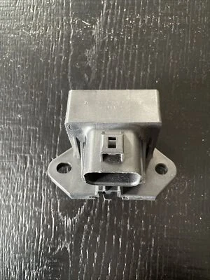 Módulo de controlador relé bomba de combustible motor Ford Fusion Mercury Milan 2010-2012 OEM Foto 1 de 4