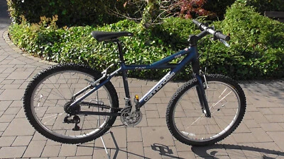 Cannondale Mountainbike CAD2 F500, 26 Zoll, Federung, Grip Shift - Bild 1 von 4