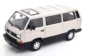 KK-Scale 1:18 VOLKSWAGEN BUS T3 MULTIVAN MAGNUM LIGHT GREY METALLIC 1987 - Imagen 1 de 5