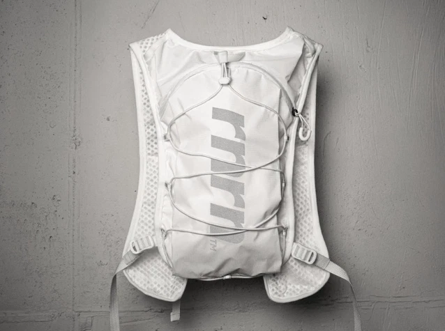 rnrn Running Vest – Trail Running, Hiking, Marathon Lightweight Pack 3colors - Image 1 of 2