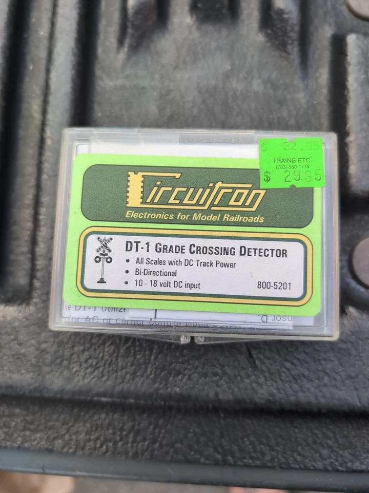 All Scales Circuitron #800-5201 DT-1 Grade Crossing Detection Unit NIP - Image 1 of 2