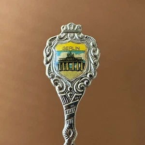 Collectible Spoon BERLIN Souvenir Vintage **Free Shipping** - Picture 1 of 6