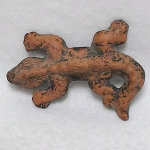 Mexican Gecko Lizard Art Wall Hanging Clay Pottery Decor 4" Long Brown Reptile - Picture 1 of 10